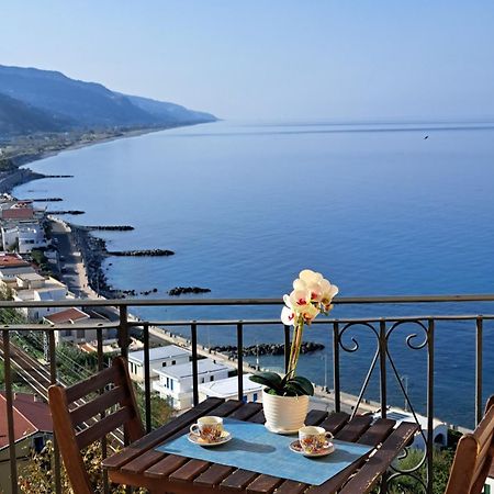 Appartement Un Oblo Sul Mare à San Lucido Extérieur photo