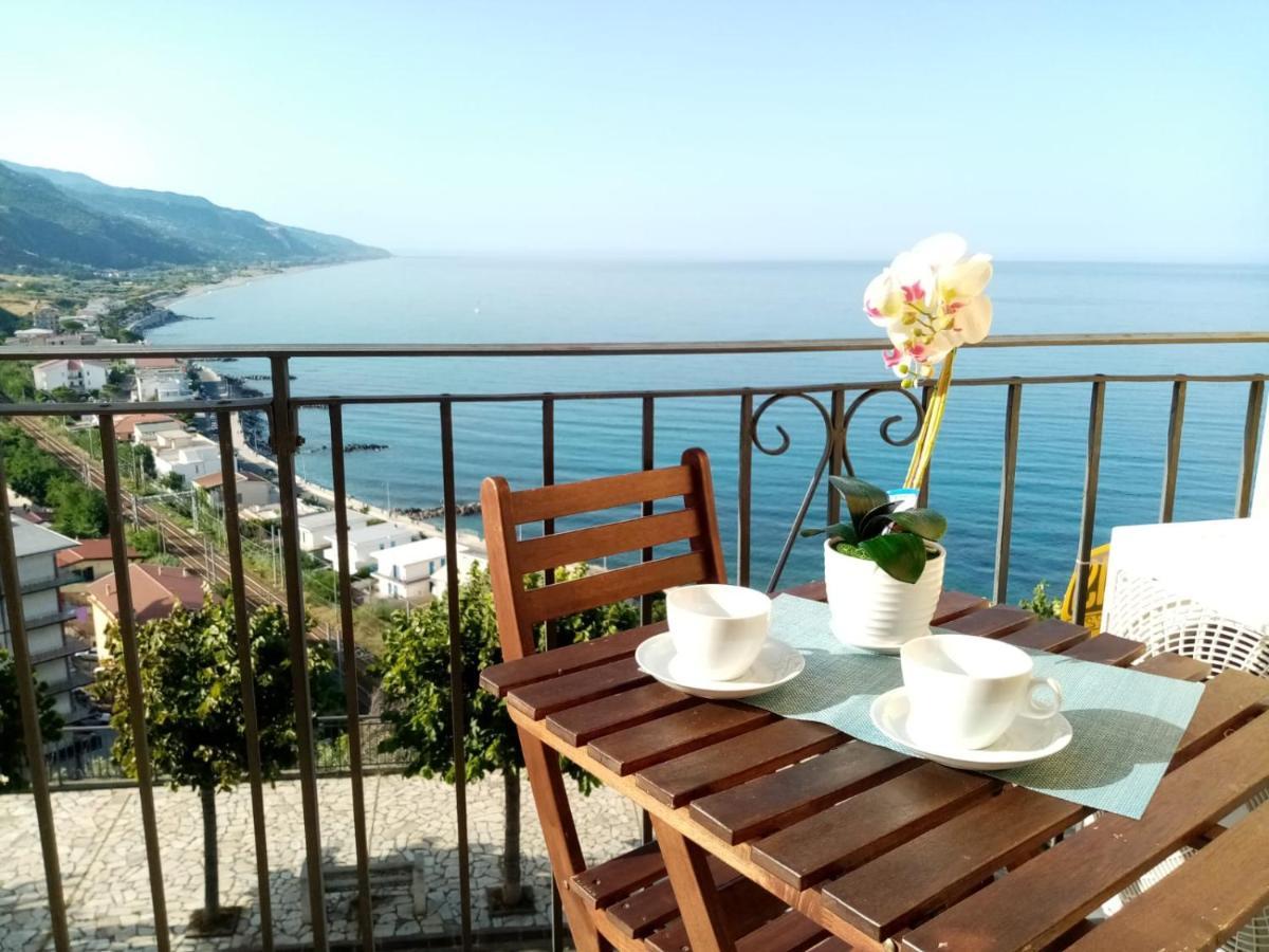 Appartement Un Oblo Sul Mare à San Lucido Extérieur photo