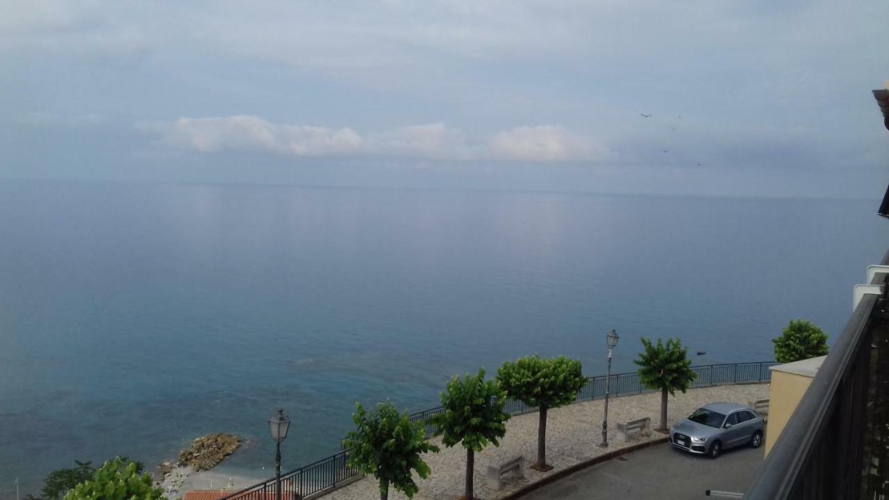 Appartement Un Oblo Sul Mare à San Lucido Extérieur photo
